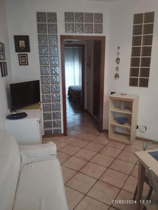 La Siesta Apartment Novara Bagian luar foto